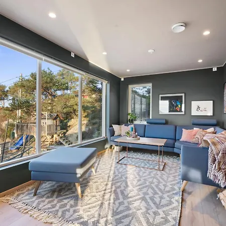 Luxury Seafront With Panoramic Views Villa Veland