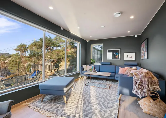 Luxury Seafront With Panoramic Views Villa Veland