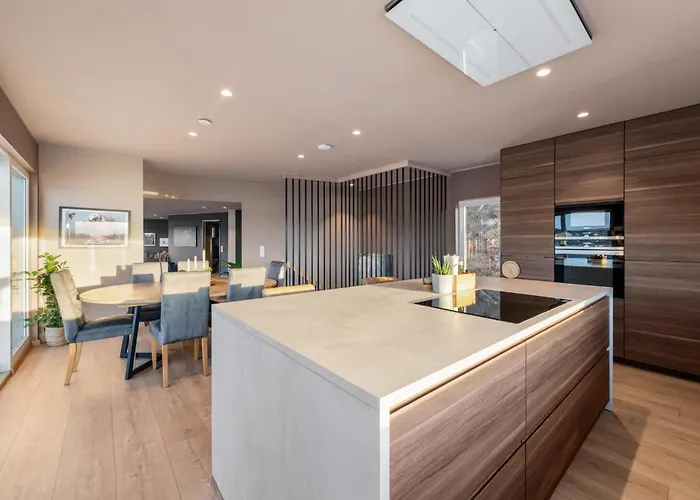 Villa Luxury Seafront With Panoramic Views