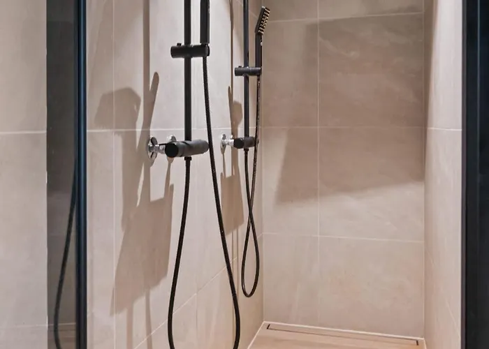 Villa Luxury Seafront With Panoramic Views Veland