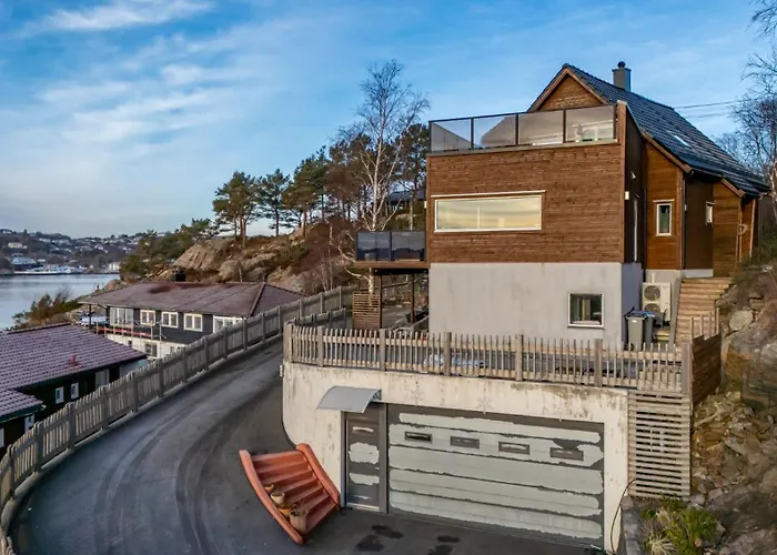 Luxury Seafront With Panoramic Views Villa Veland